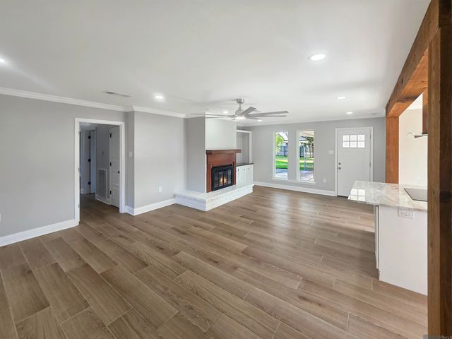 15502 Firewood Dr, Baton Rouge, LA 70816