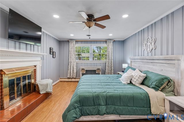 4417 Dudley Dr, Chester, VA 23831