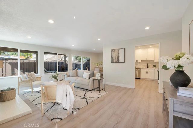 27039 Rio Prado Dr, Valencia, CA 91354