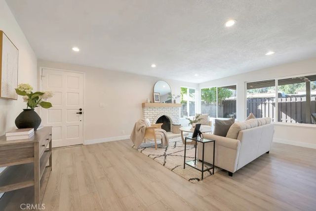 27039 Rio Prado Dr, Valencia, CA 91354