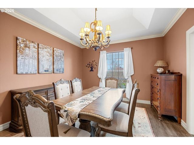 1700 Nw AVERY St, Roseburg, OR 97471