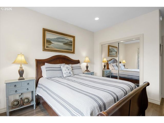 1700 Nw AVERY St, Roseburg, OR 97471