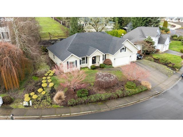 1700 Nw AVERY St, Roseburg, OR 97471