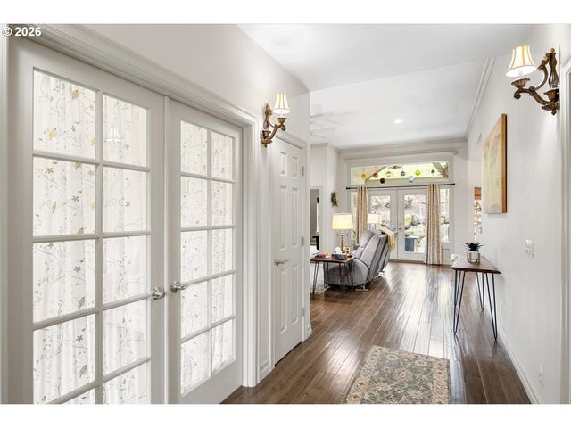 1700 Nw AVERY St, Roseburg, OR 97471