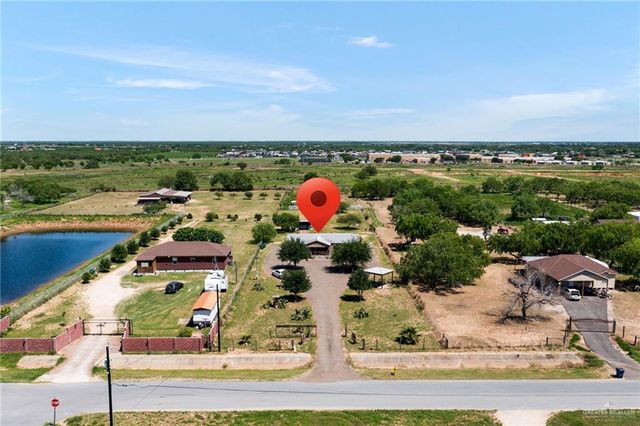 9816 N Cesar Chavez N Road, Edinburg, TX 78542