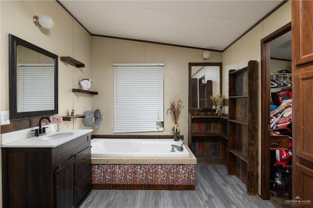 9816 N Cesar Chavez N Road, Edinburg, TX 78542