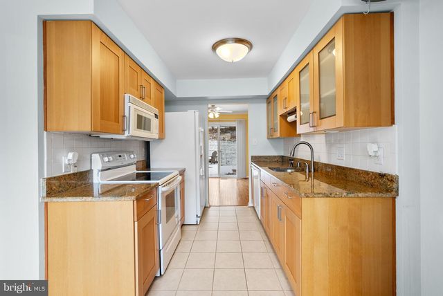 12406 GOODERHAM WAY, North Potomac, MD 20878