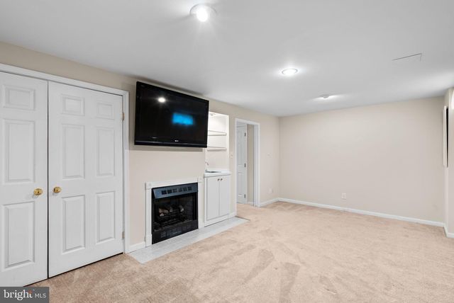 12406 GOODERHAM WAY, North Potomac, MD 20878