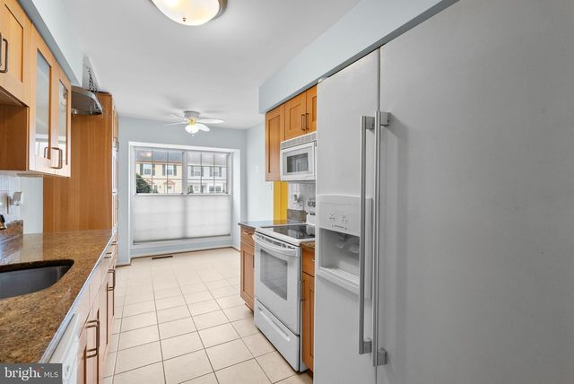 12406 GOODERHAM WAY, North Potomac, MD 20878