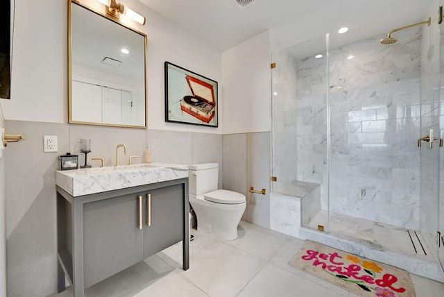 70 Rainey ST 1306, Austin, TX 78701