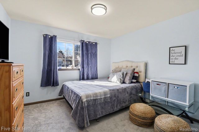 153 S Vista, Auburn Hills, MI 48326