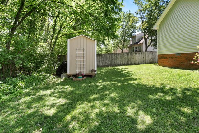 1129 McDonough Cir, Thompsons Station, TN 37179