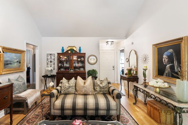 1129 McDonough Cir, Thompsons Station, TN 37179