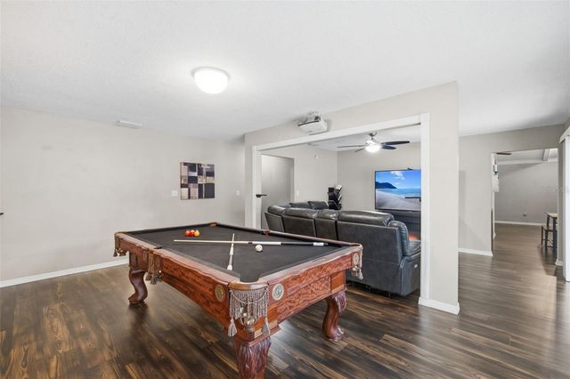 7327 SUNSHINE CIRCLE, Tampa, FL 33634
