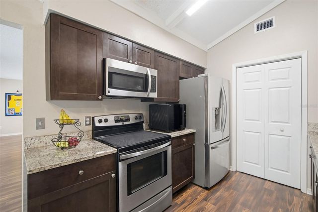 7327 SUNSHINE CIRCLE, Tampa, FL 33634