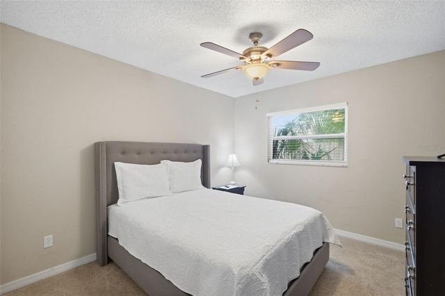 7327 SUNSHINE CIRCLE, Tampa, FL 33634