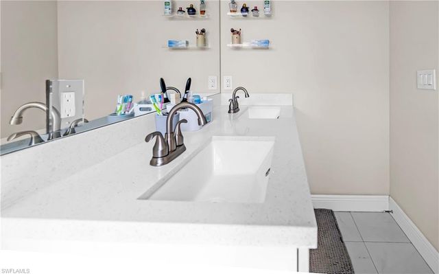 2531 70th AVE NE, Naples, FL 34120