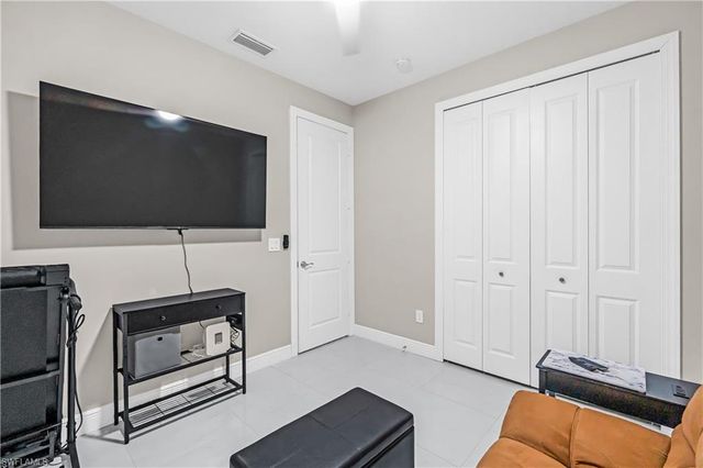 2531 70th AVE NE, Naples, FL 34120