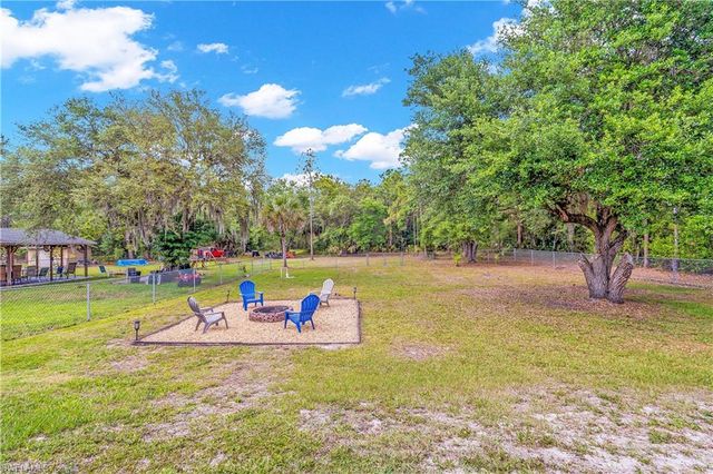 2531 70th AVE NE, Naples, FL 34120