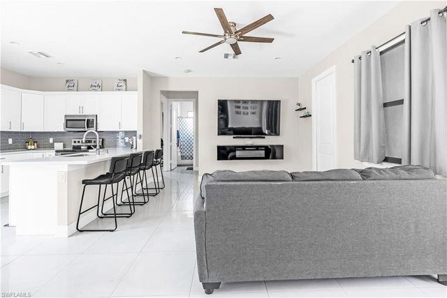 2531 70th AVE NE, Naples, FL 34120