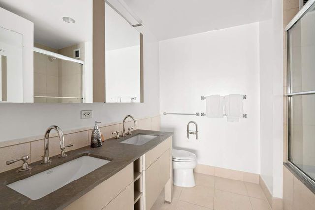 350 W 42nd Street 51AB, New York City, NY 10036