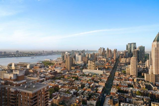350 W 42nd Street 51AB, New York City, NY 10036