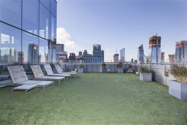 350 W 42nd Street 51AB, New York City, NY 10036