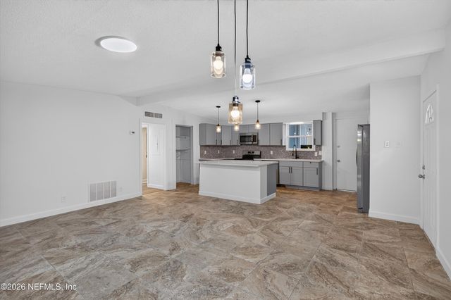 3113 KLINE Road, Jacksonville, FL 32246
