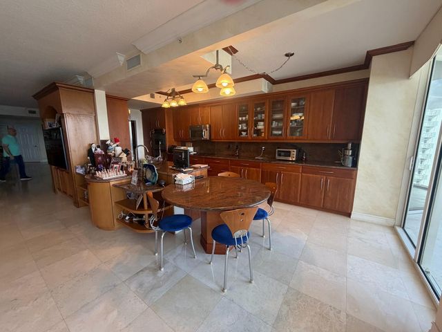 4240 Galt Ocean Drive 1005, Fort Lauderdale, FL 33308