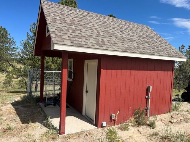 6200 Canyon Trail, Elizabeth, CO 80107