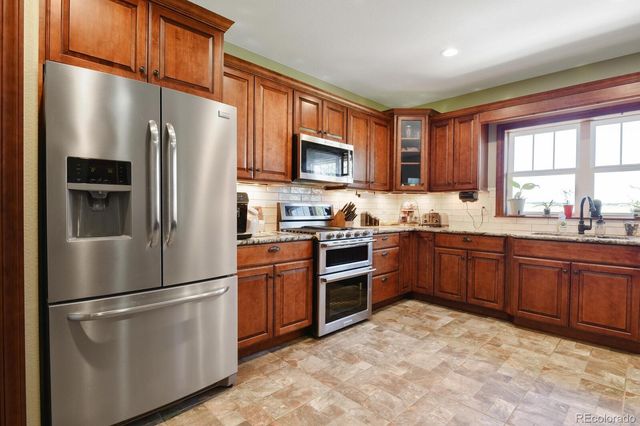 6200 Canyon Trail, Elizabeth, CO 80107