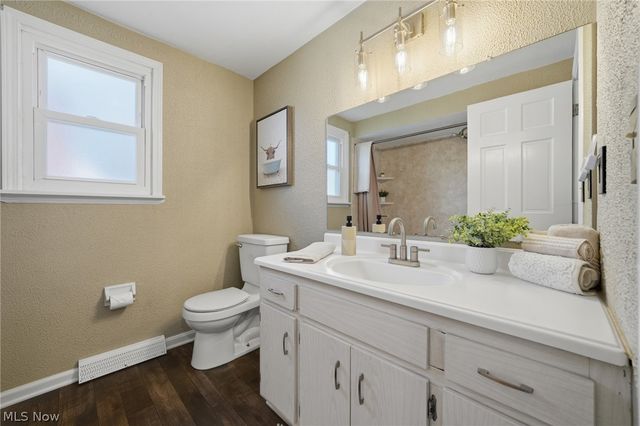 613 Welshire Drive, Bay Village, OH 44140