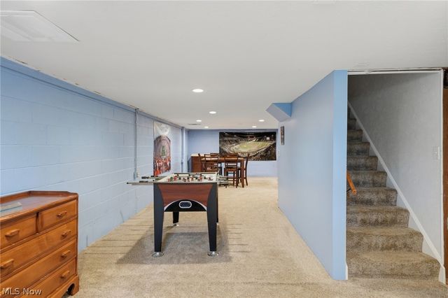 613 Welshire Drive, Bay Village, OH 44140