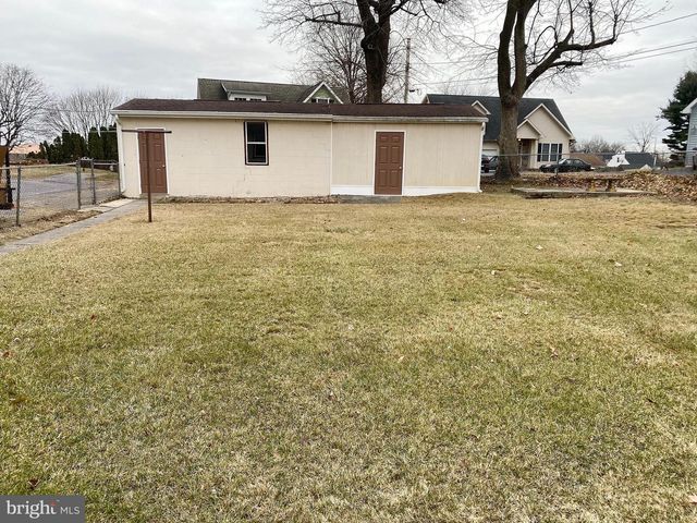 796 CLEVELAND AVE, Chambersburg, PA 17201