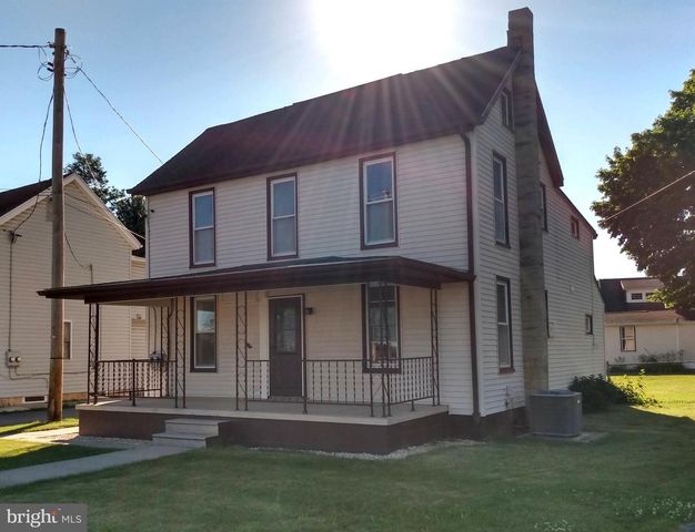 796 CLEVELAND AVE, Chambersburg, PA 17201