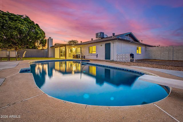 5503 W CINNABAR Avenue, Glendale, AZ 85302