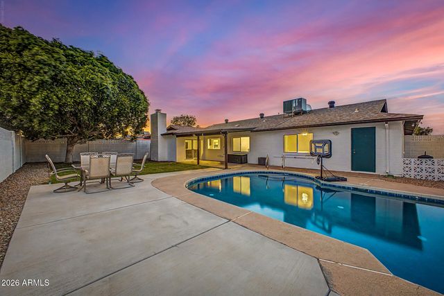 5503 W CINNABAR Avenue, Glendale, AZ 85302
