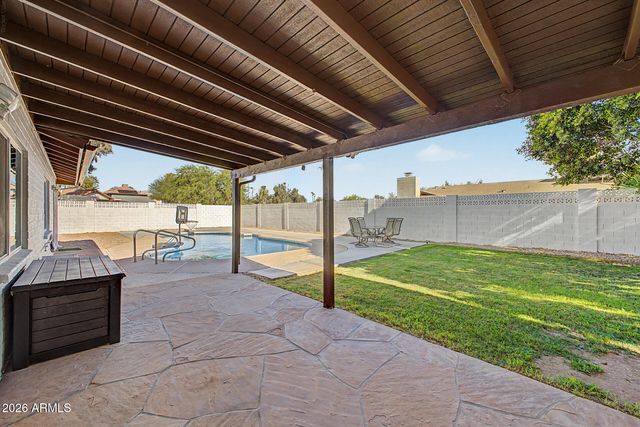 5503 W CINNABAR Avenue, Glendale, AZ 85302