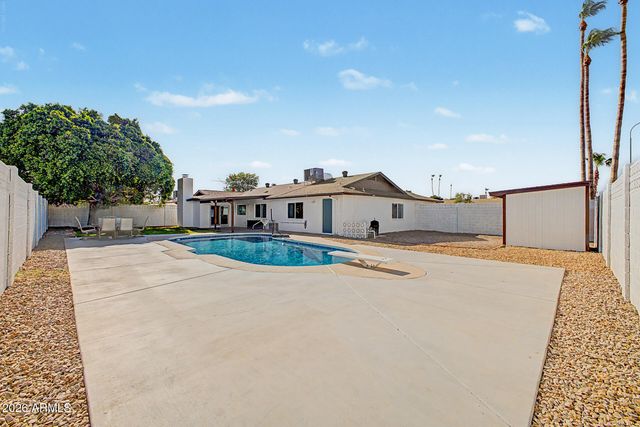 5503 W CINNABAR Avenue, Glendale, AZ 85302