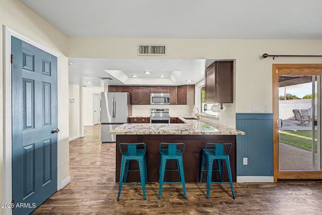 5503 W CINNABAR Avenue, Glendale, AZ 85302