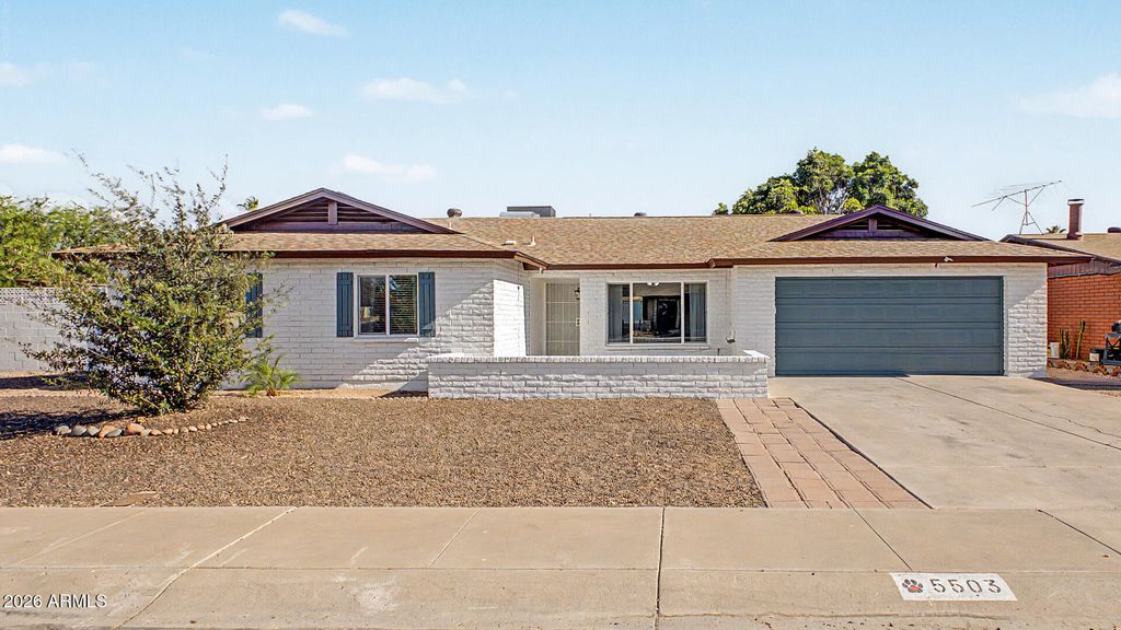 5503 W CINNABAR Avenue, Glendale, AZ 85302 — photo 4