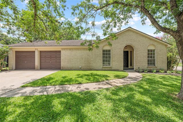 6931 Sandy Knolls Drive, Spring, TX 77379