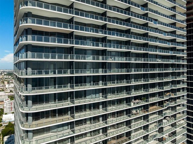 700 NE 24th Street 1005, Miami, FL 33137