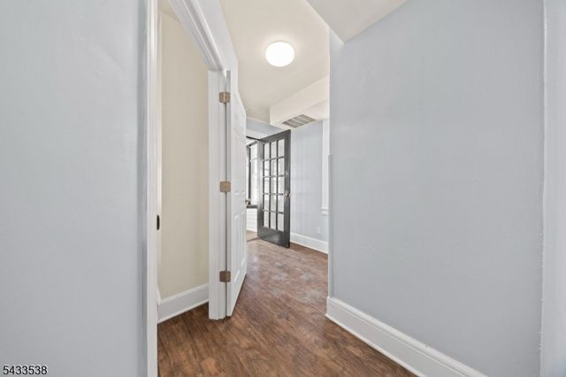 134 Dewey St, Newark City, NJ 07112