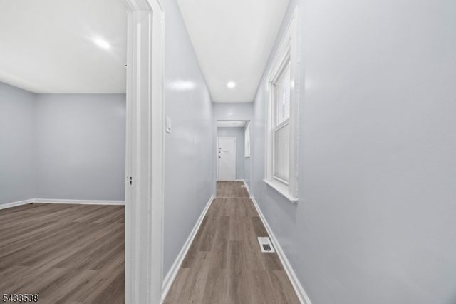 134 Dewey St, Newark City, NJ 07112