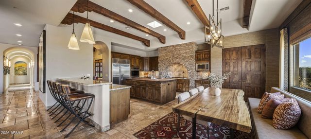14121 E MONTGOMERY Court, Scottsdale, AZ 85262