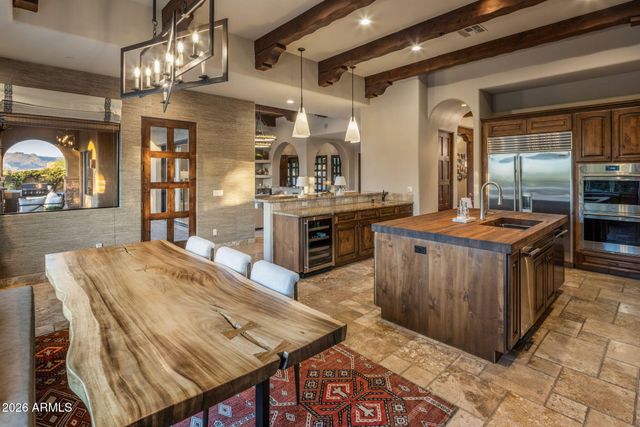 14121 E MONTGOMERY Court, Scottsdale, AZ 85262