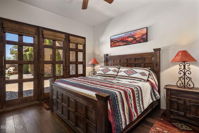 14121 E MONTGOMERY Court, Scottsdale, AZ 85262