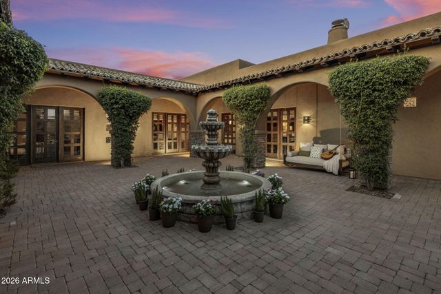 14121 E MONTGOMERY Court, Scottsdale, AZ 85262