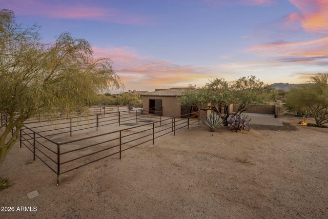 14121 E MONTGOMERY Court, Scottsdale, AZ 85262